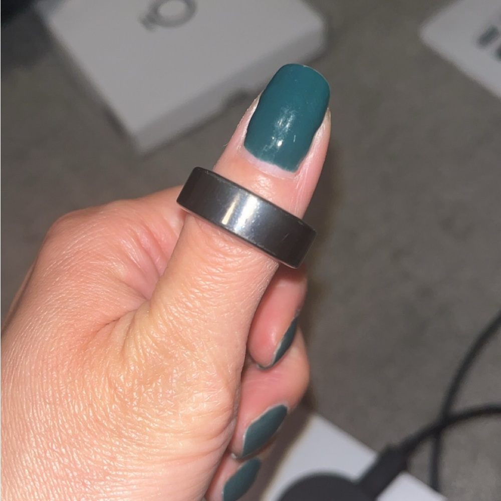 OURA RING size 9 black - Picture 5 of 8